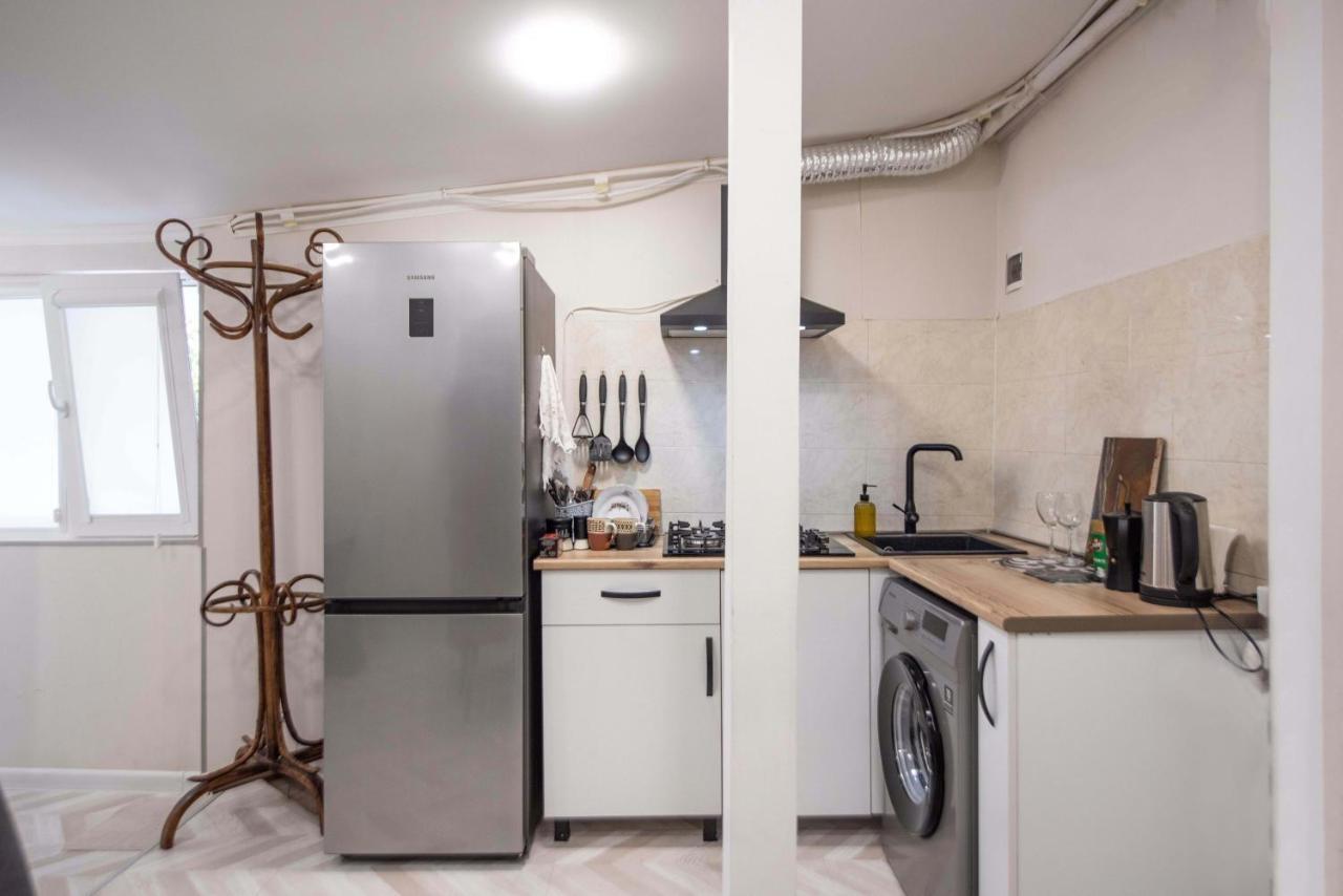 Old Town-Booking Apartment ティビリシ エクステリア 写真